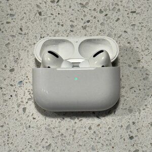 AirPods Pro 2nd Generation w/ MagSafe Charging Case